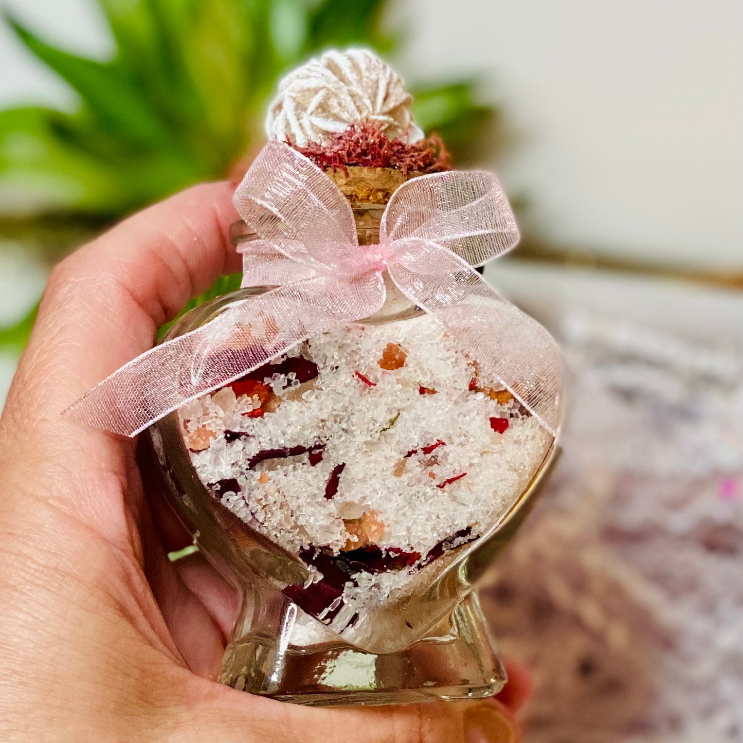 Serenity Spa Set: Rose Quartz Bath Ritual Kit with Raw Rose Quartz Chunk, Bath Salts & Book