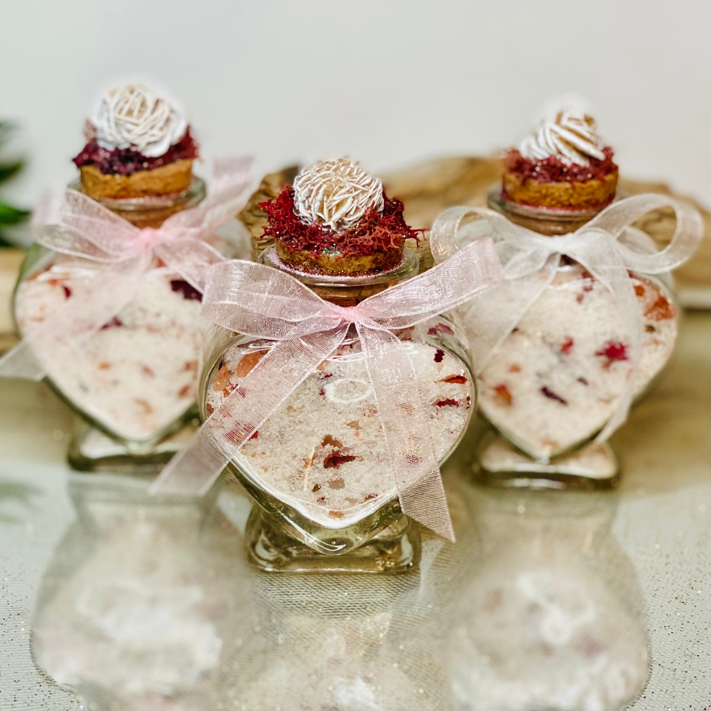 Heartfelt Healing: Himalayan & Epson Bath Salts Infused with Rose Petals, Chamomile, White Lotus, and Ylang Ylang Aromatherapy
