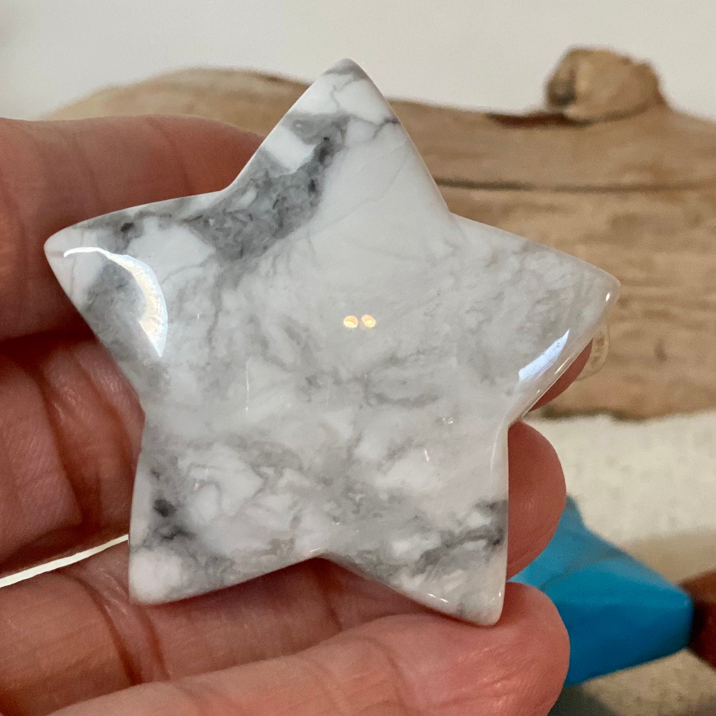 Large Crystal Stars: Celestial Wonders in Your Hands