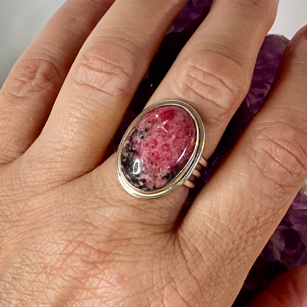 Elegance in Pink: Rhodonite Ring in Sterling Silver - Size 8.75