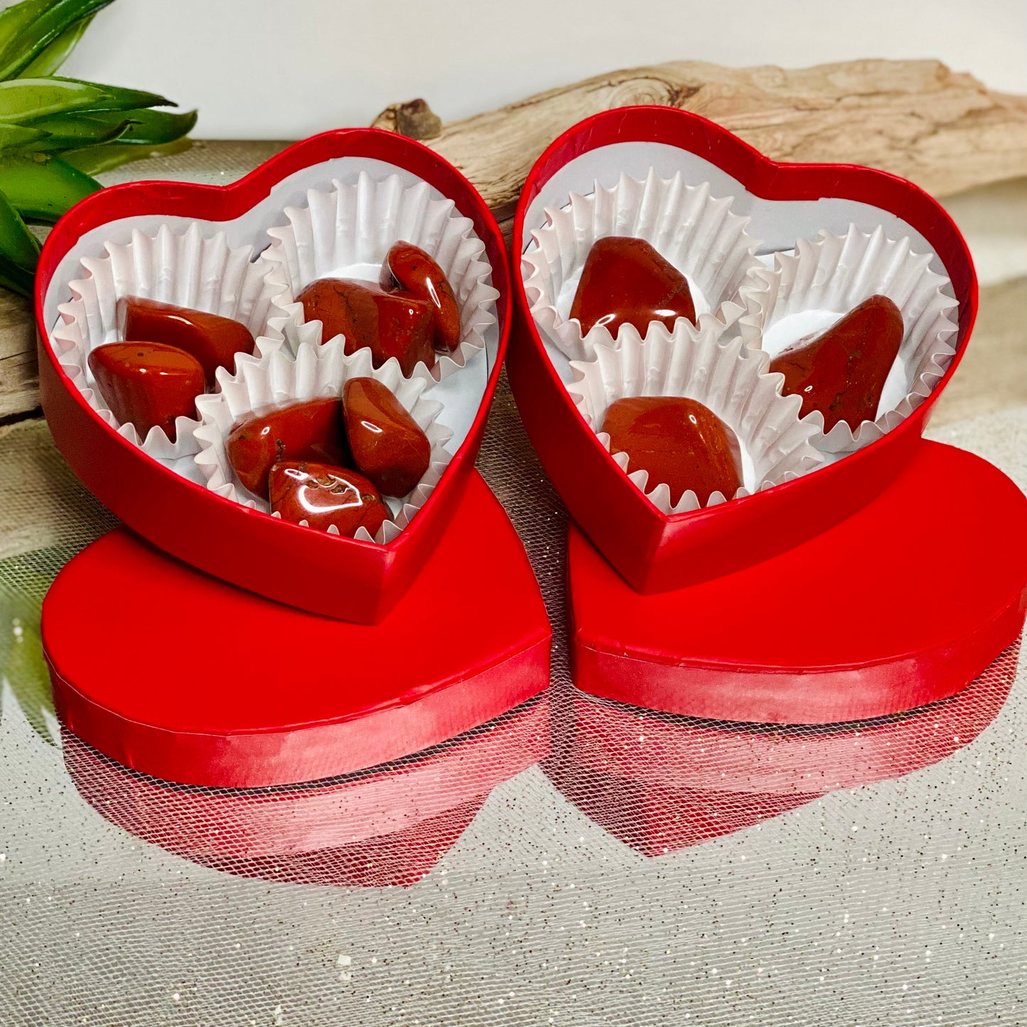 Empower Your Heart: Red Jasper Crystal Gift Box Set for Self-Confidence, Energizing, and Compassion
