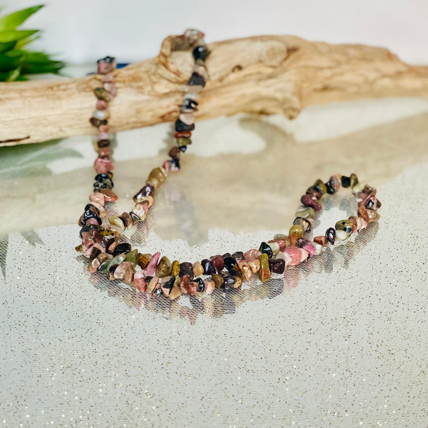 Rhodonite Crystal Chip Necklaces: Natural Stone Elegance for Forgiveness and Balance