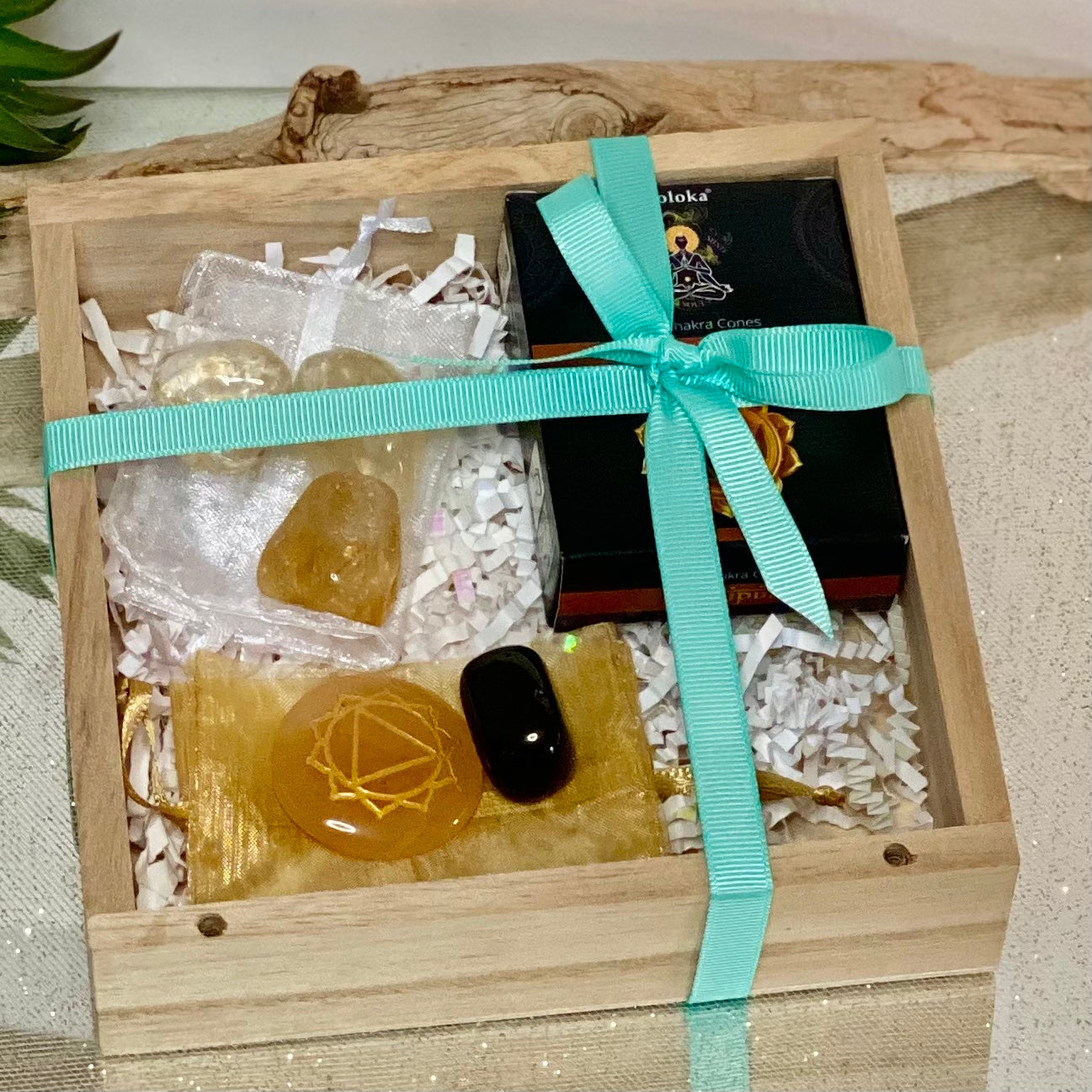 SELF-EMPOWERMENT Crystal & Incense Gift Set: Strengthen Your Intuition!
