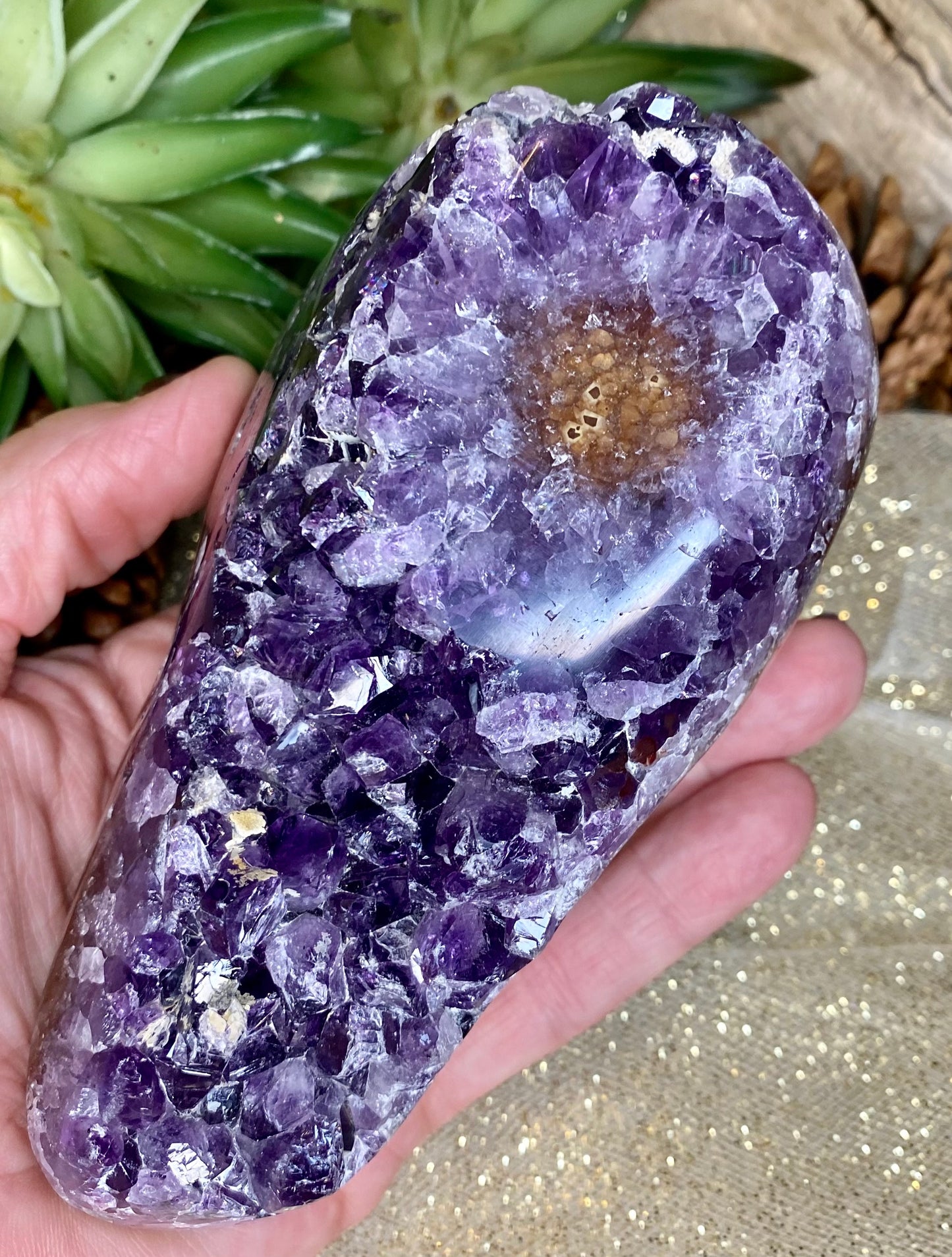 Amethyst polished chunk