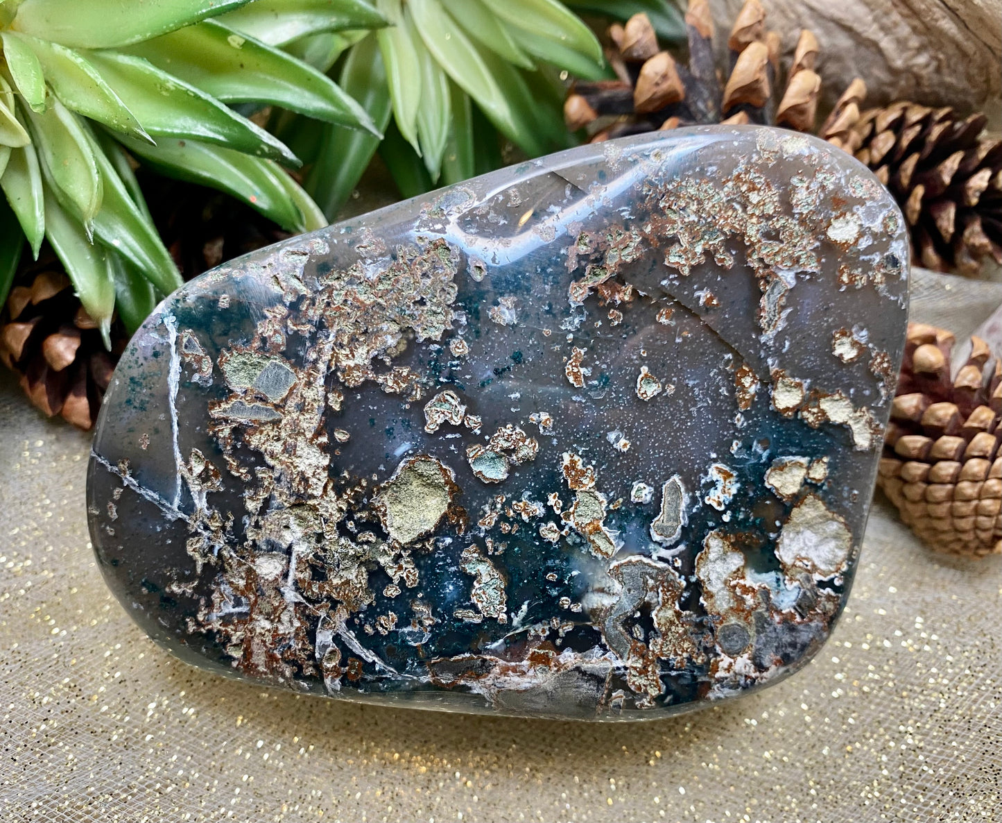 Amethyst Crystal Polished Base Raw Chunk (H-2.5" x W-4.5" x D-3") | Healing Stone Display