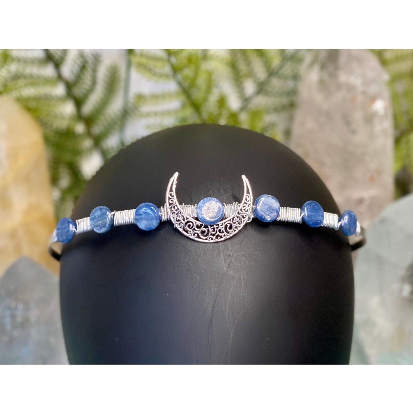 BlueKyaniteSlimCrescentMoonCrown-crystalsbytheseallc