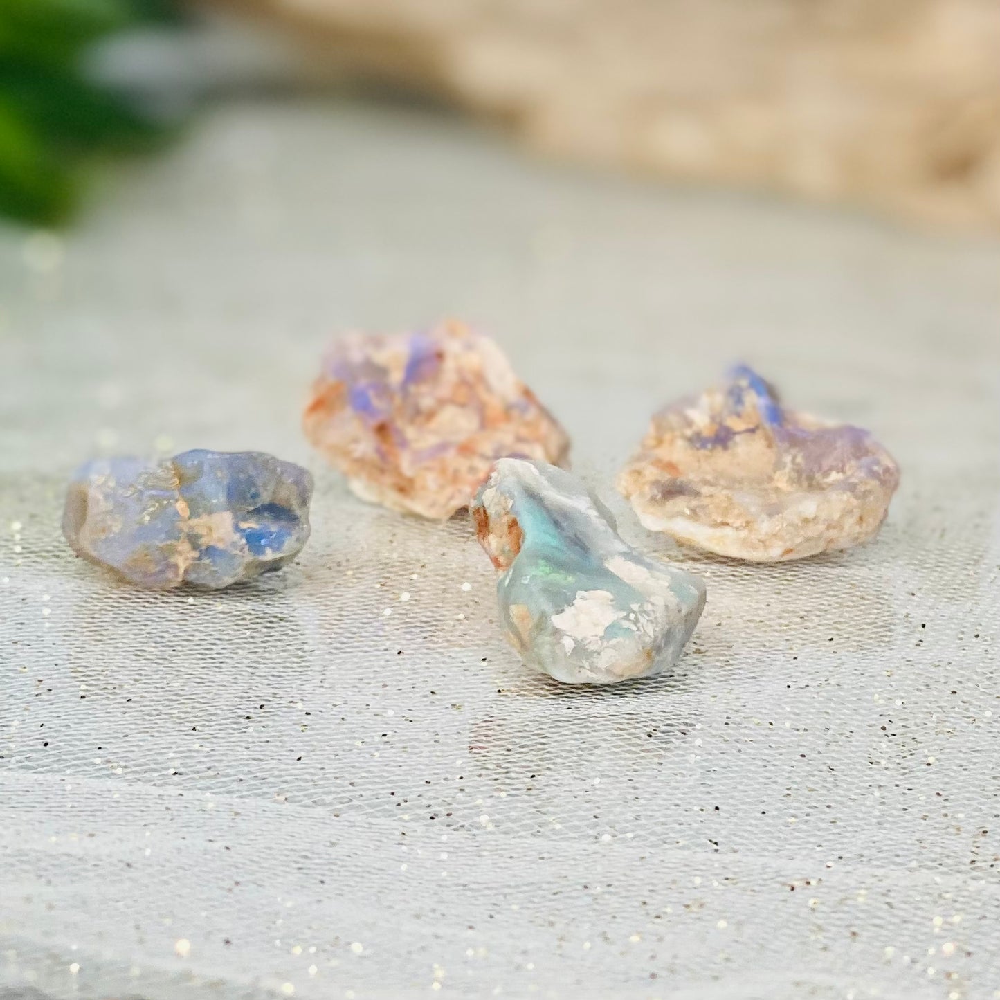 Opal raw crystals 4g