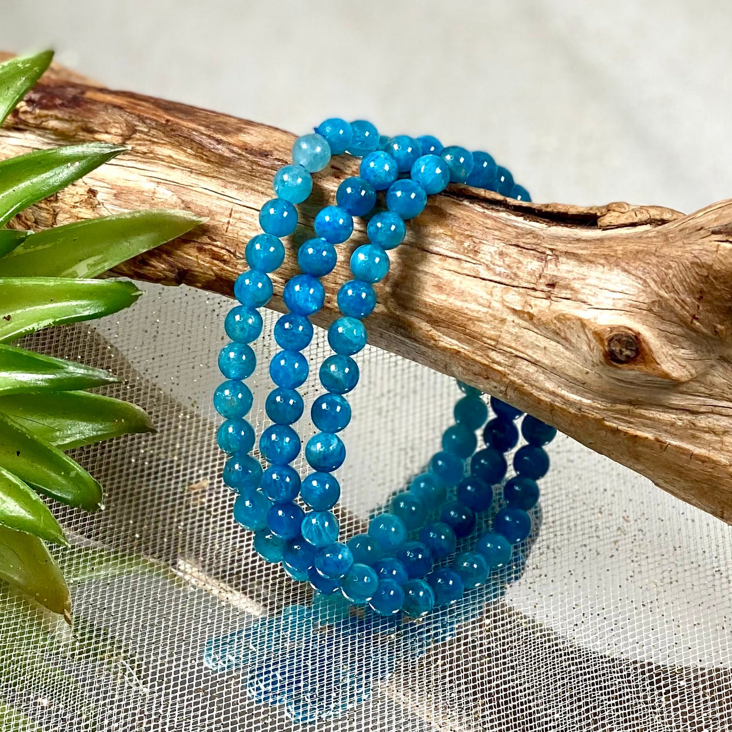 Blue Apatite Crystal Stretch Bracelet-CBTS