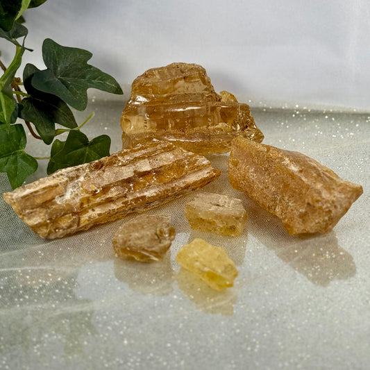 Colombian Gold - RAW Amber Chunks from Colombian Gold Mines