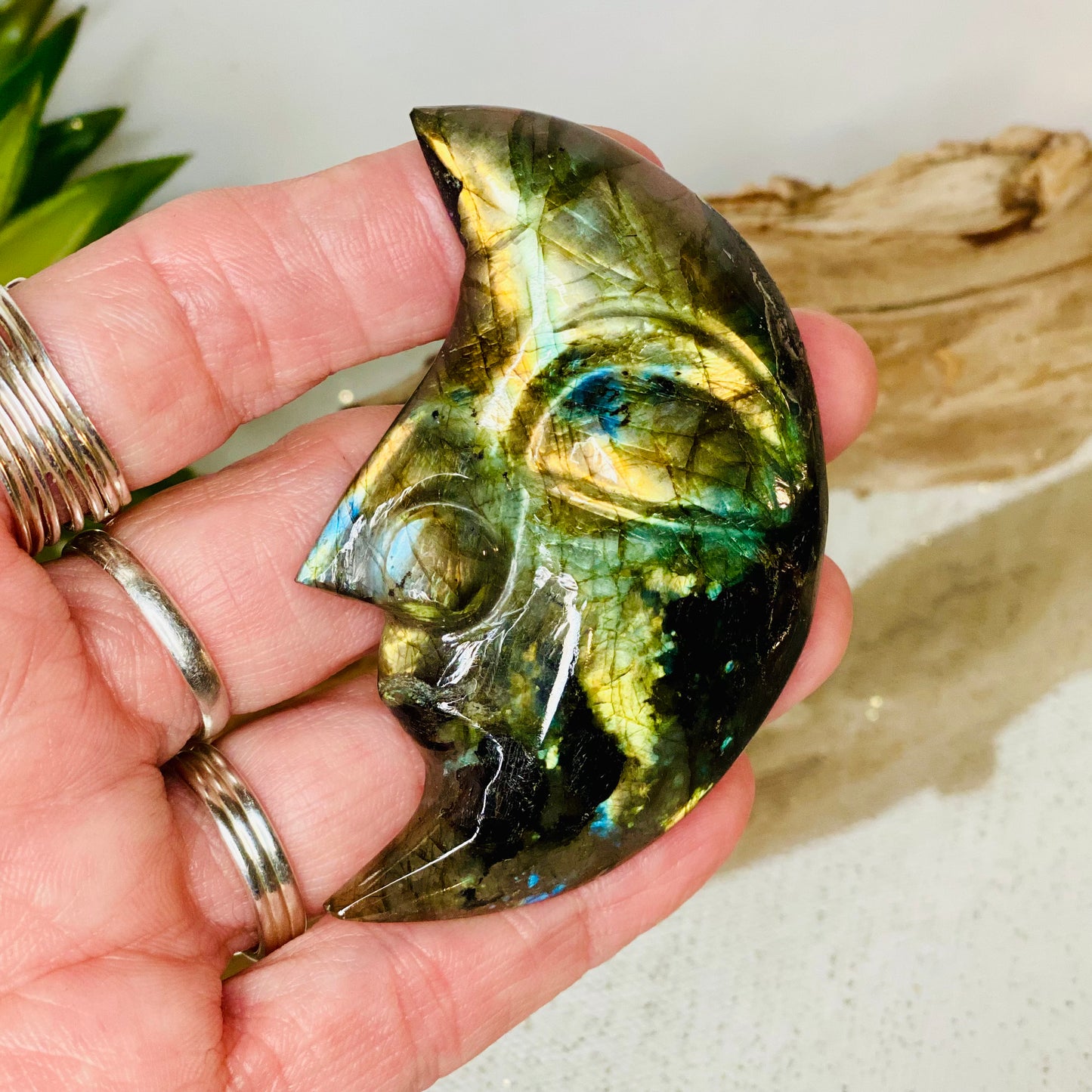 Labradorite Crescent Moon for Peace Protection & Insight