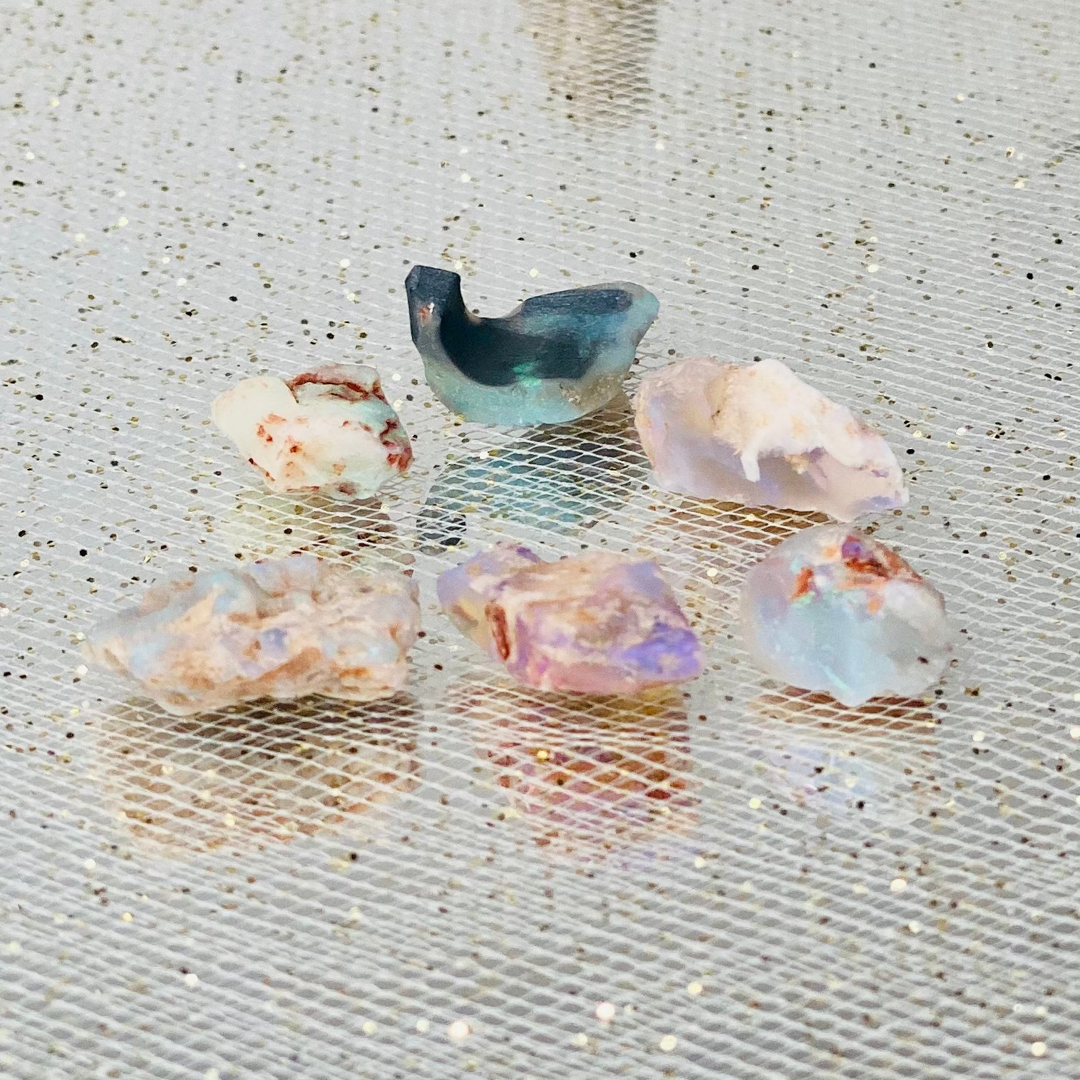 Opal raw crystals .5 g