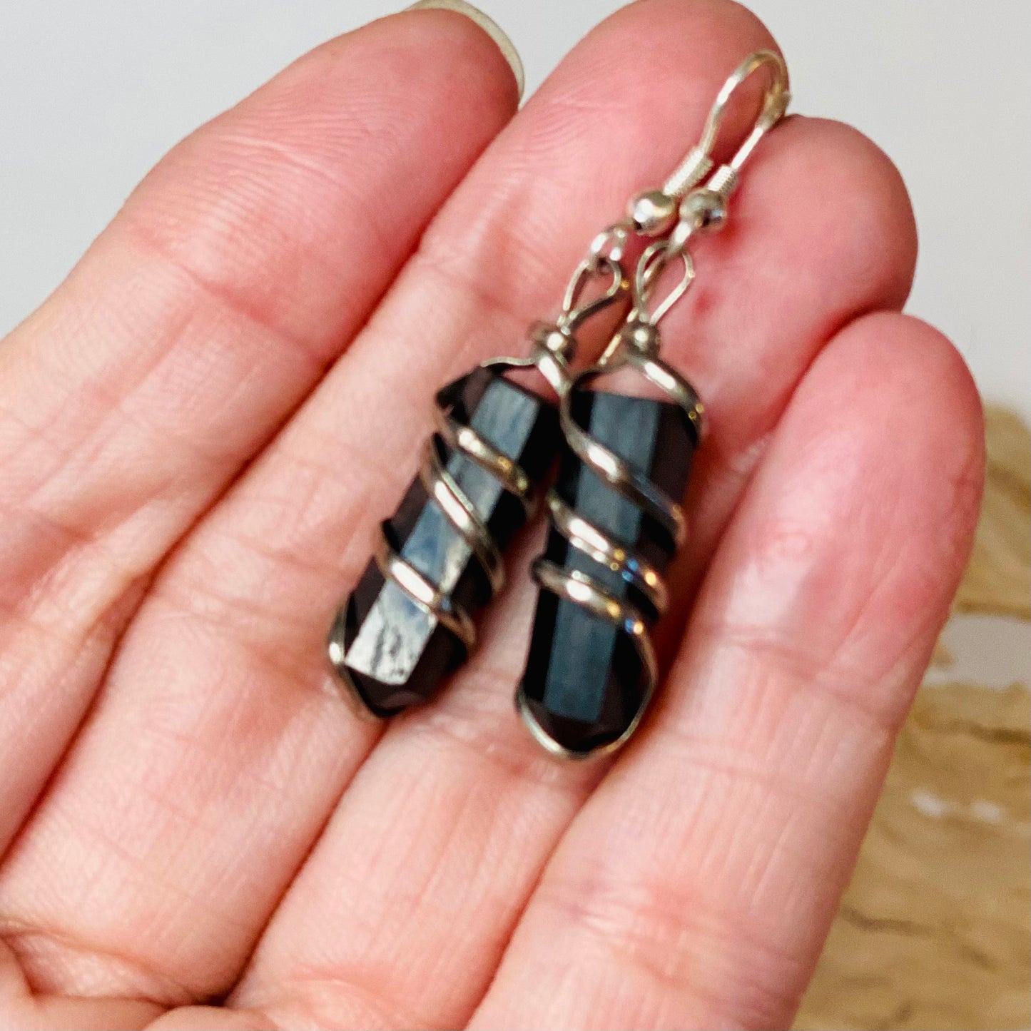Grounding Energies: Shungite Spiral Earrings for Protection and Balance