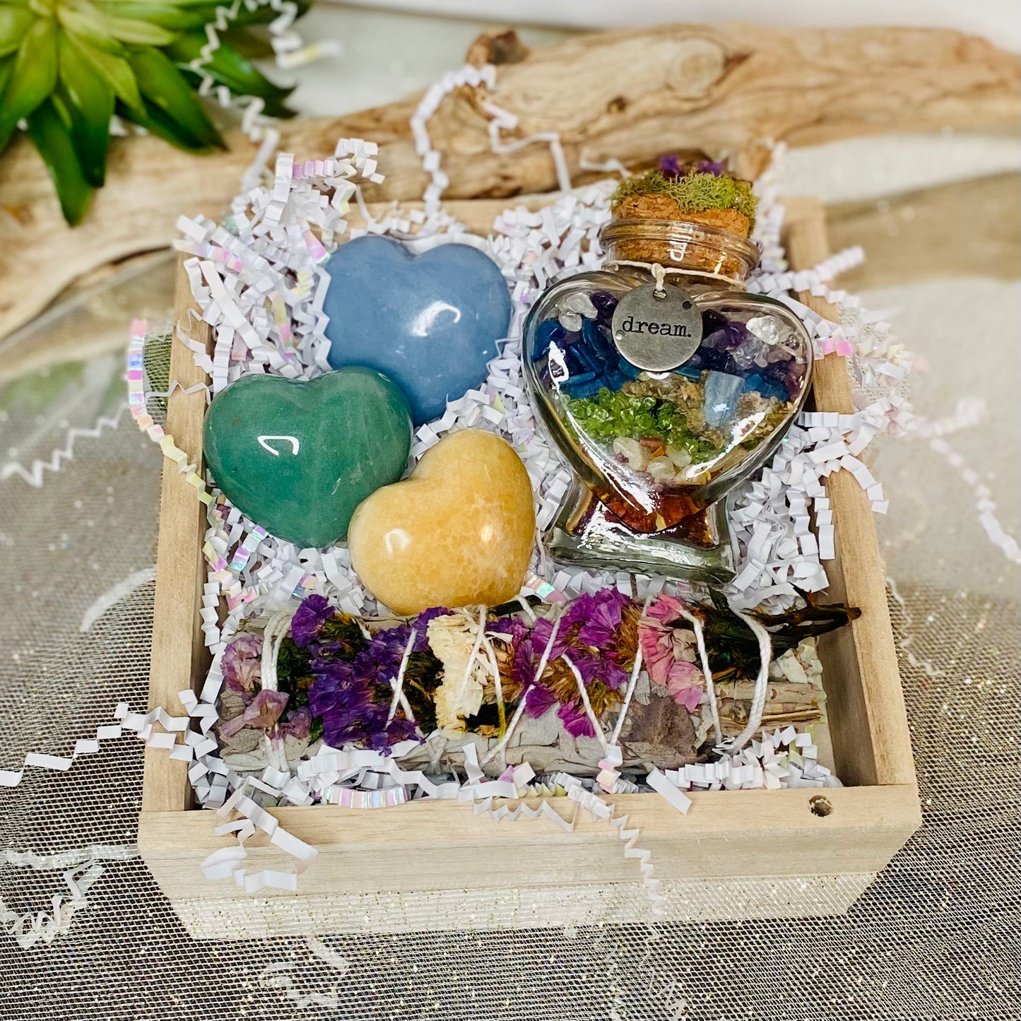 Dream Harmony Gift Set: Angelite, Green Aventurine, Honey Calcite Crystals, Sage Bundle, and Chakra Mini Crystals