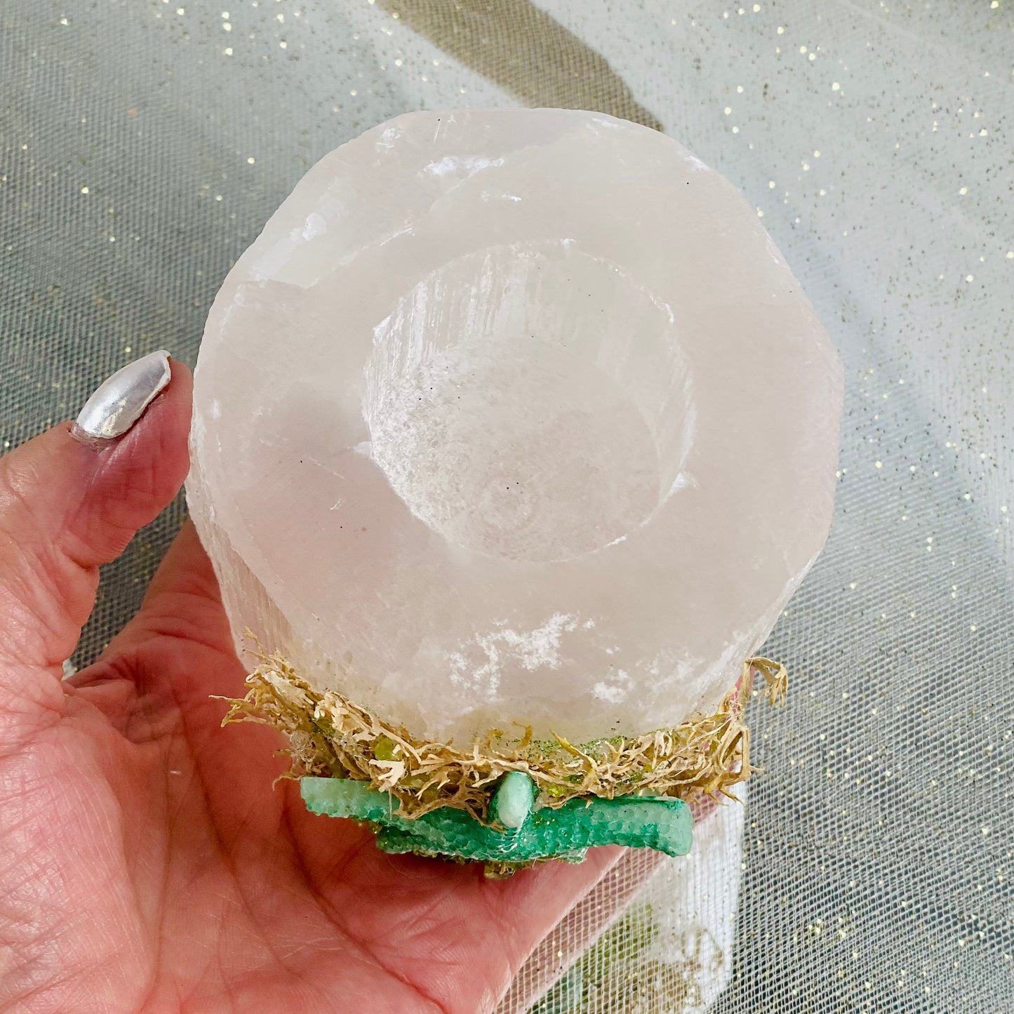 Beach-Themed Selenite Candle Holder Decorated with Fluorite & Peridot Crystal Chips and Starfish