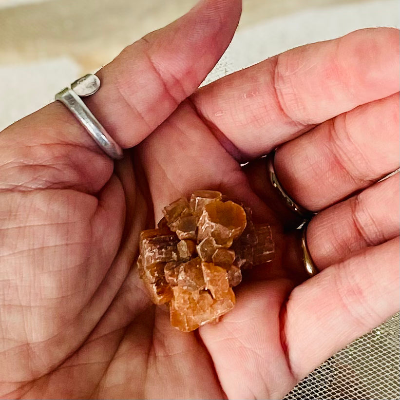 Aragonite Star Clusters: Natural Beauty for Grounding and Stability - Small .8oz