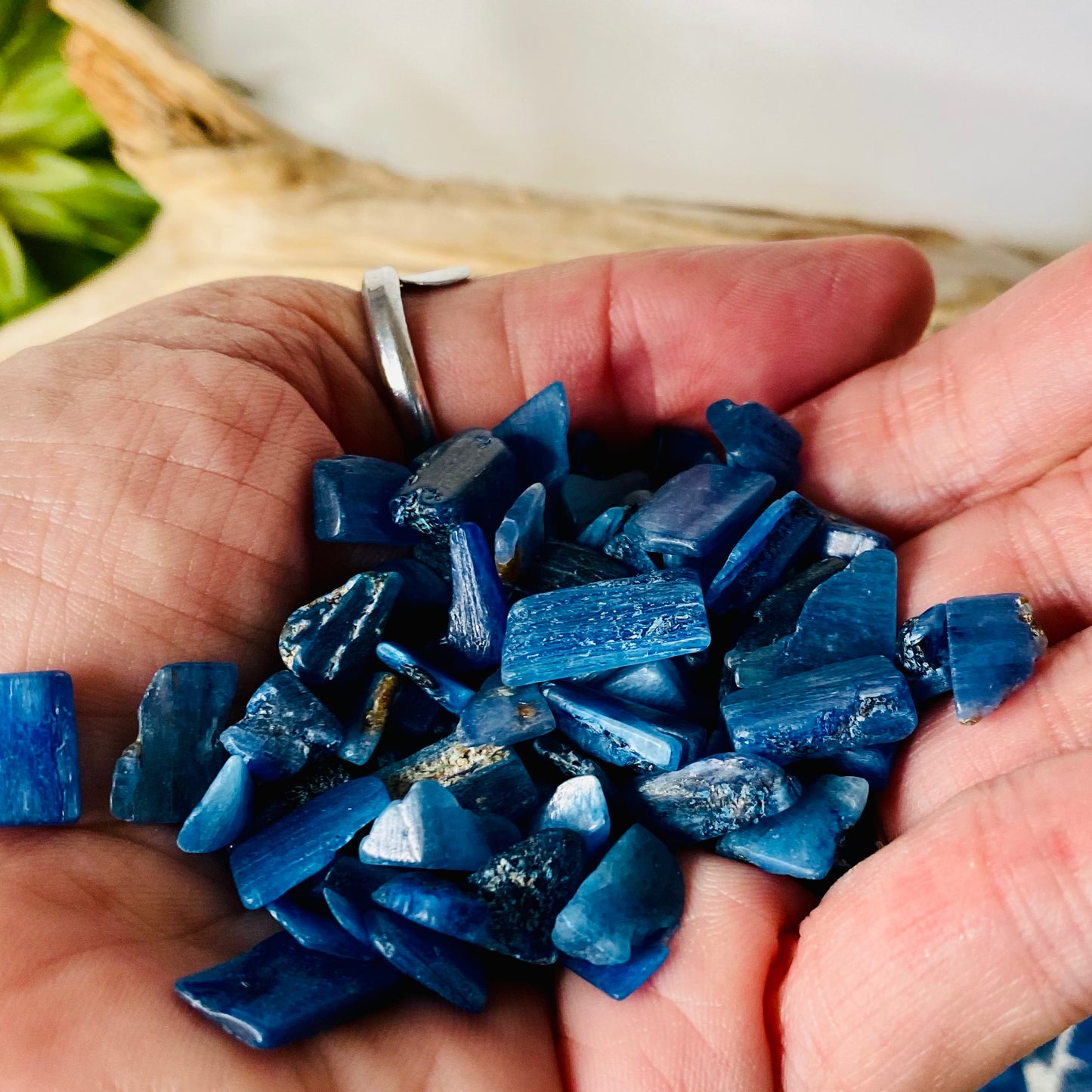 Blue Kyanite Chip Stones: Enhance Communication and Self-Expression