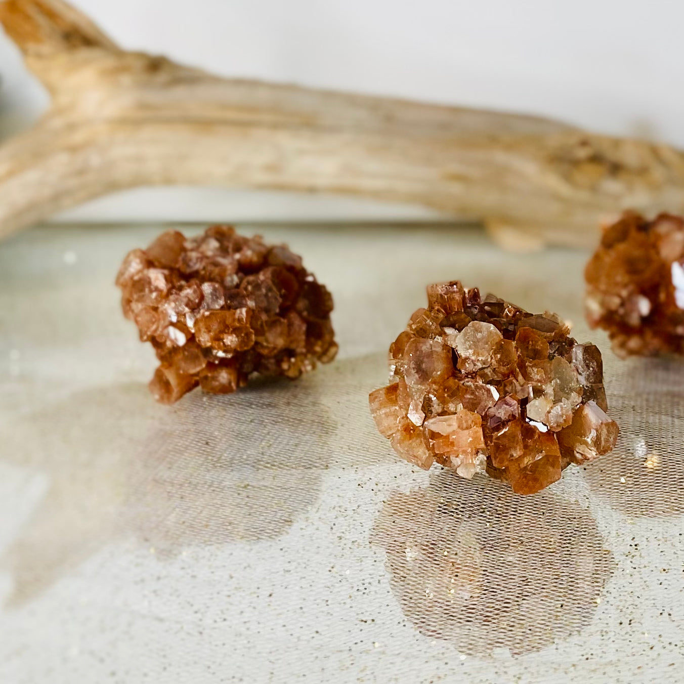 Aragonite Star Clusters: Natural Beauty for Grounding and Stability - Medium 1-2oz
