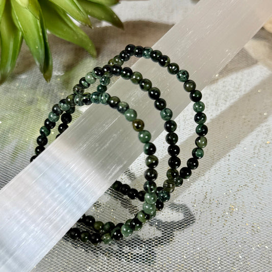 Kambaba Jasper Bracelet grp pic- CBTS