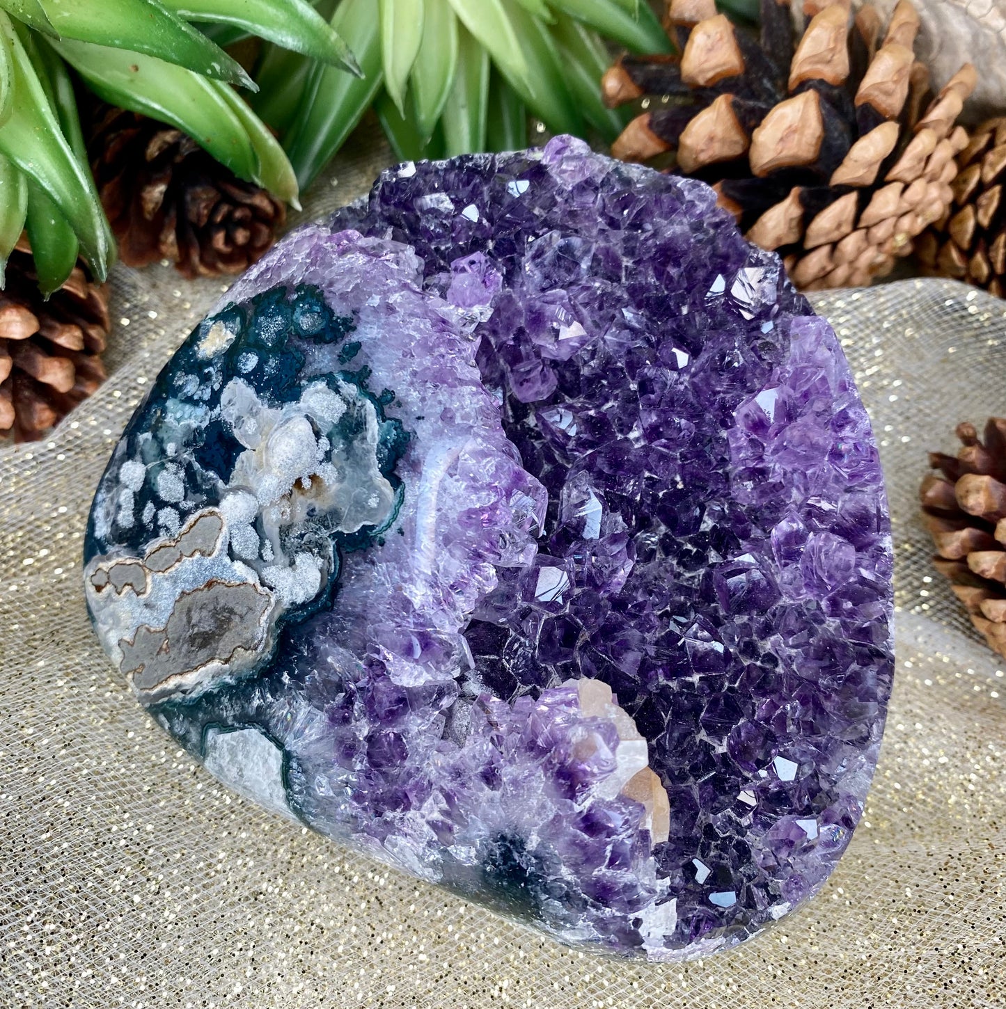 Amethyst Polished Base Raw Crystal Chunk (H-1.25" x W-4" x D-4.25") | Natural Tranquility Stone