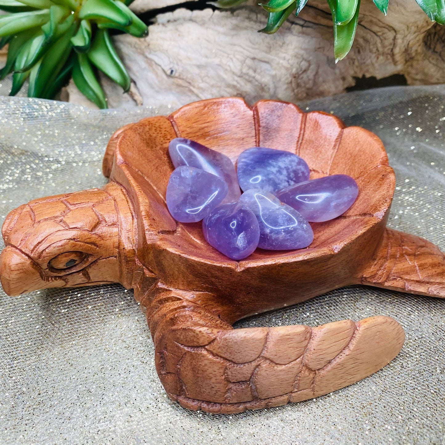 TurtlebowlwithAmethystcrystals-crystalsbytheseallc